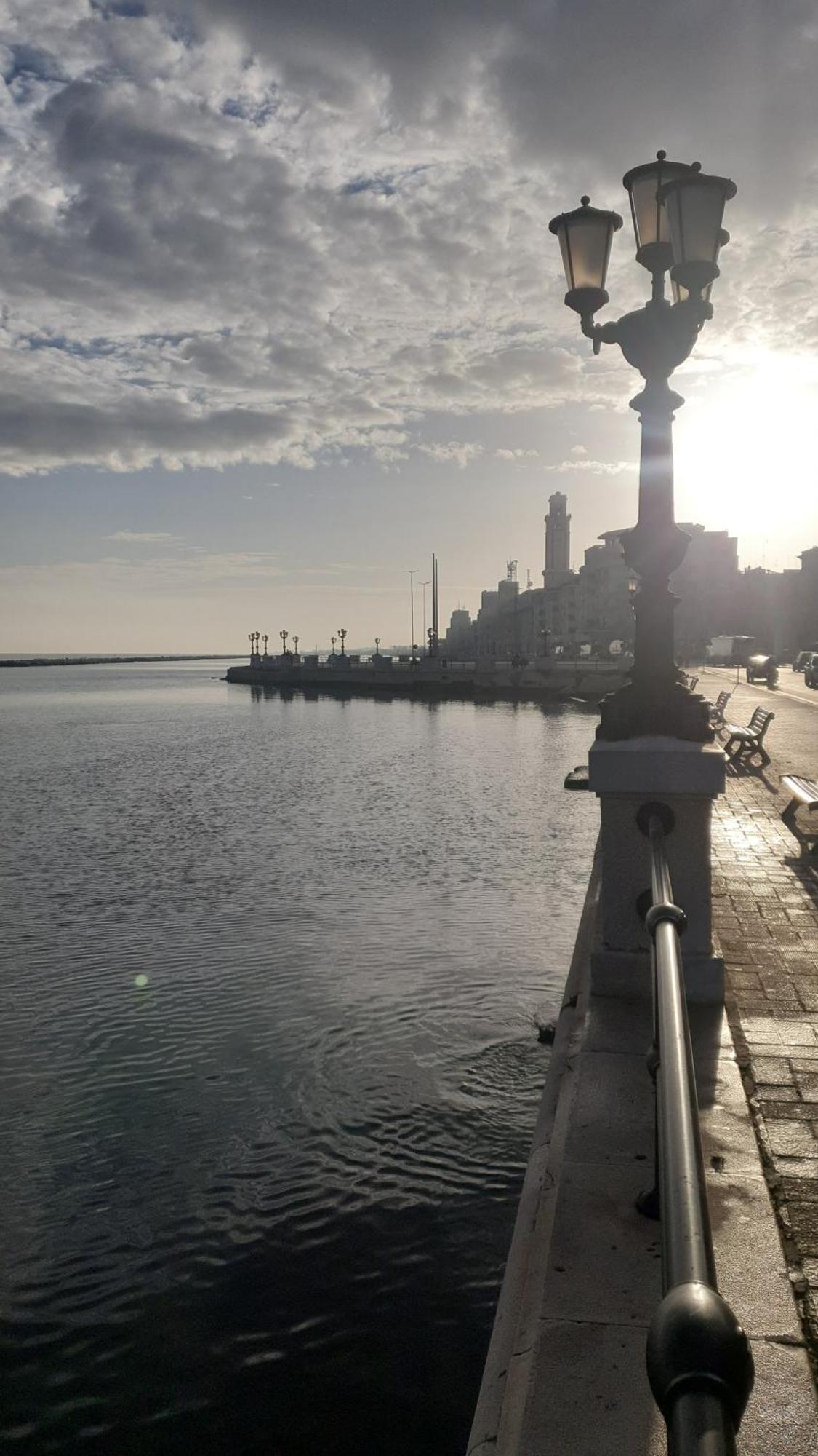 Appartamento Attico con terrazza lungo mare Bari EgnaziaKids Locazione turistica Camera foto